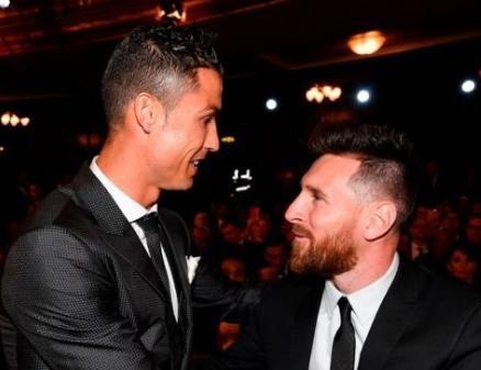 苏亚雷斯中 苏亚雷斯中